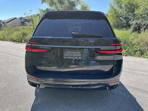 Used 2024 BMW X7 xDrive40i image 6