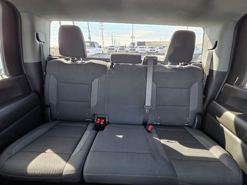 Used 2024 Chevrolet Silverado 2500 Custom w/ Custom Value Package image 28