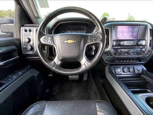 Used 2017 Chevrolet Silverado 2500 LTZ w/ Midnight Edition image 5
