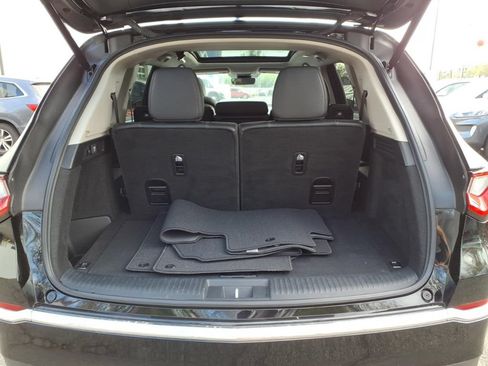 Used 2024 Acura MDX SH-AWD image 11