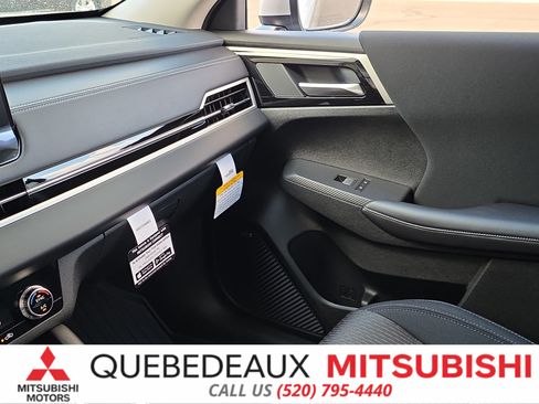 New 2026 Mitsubishi Outlander ES FWD image 23