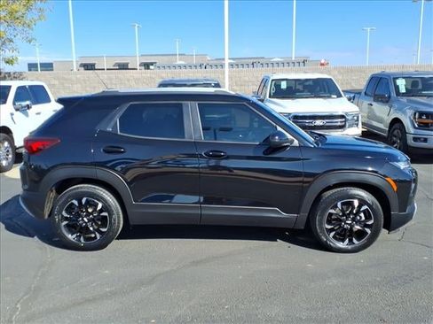 Used 2021 Chevrolet TrailBlazer LT image 4