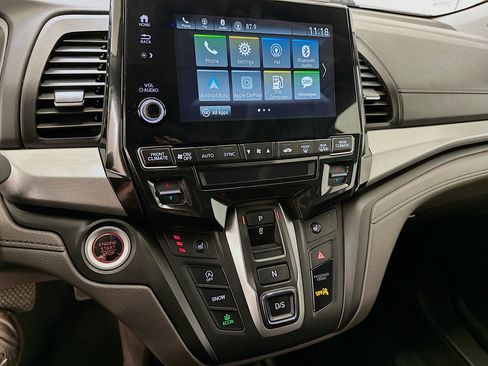 Used 2024 Honda Odyssey EX-L image 25