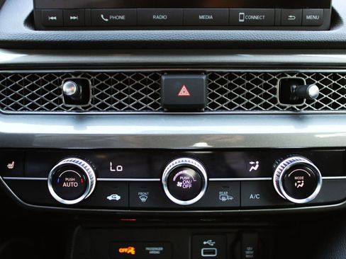 Used 2024 Acura Integra image 16