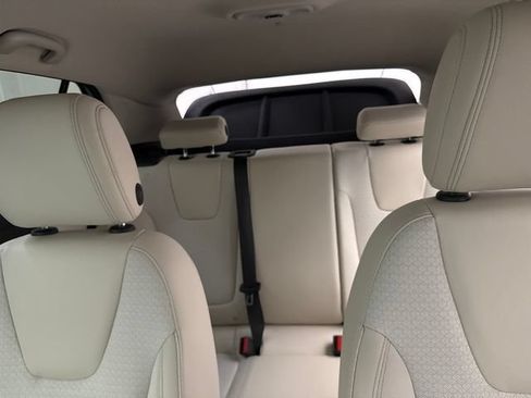 Used 2023 Buick Encore GX Preferred w/ Cold Weather Comfort Package FWD image 23