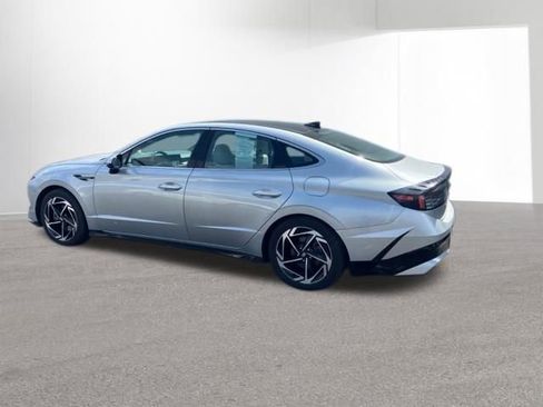 Used 2024 Hyundai Sonata SEL w/ Convenience Package image 4