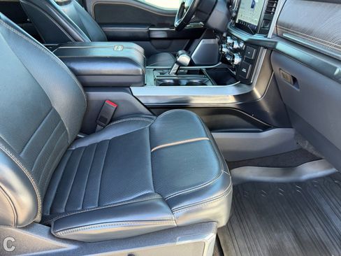 Used 2022 Ford F150 Platinum w/ Equipment Group 701A High image 13