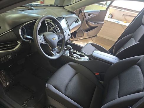 Used 2024 Chevrolet Malibu LT FWD image 15