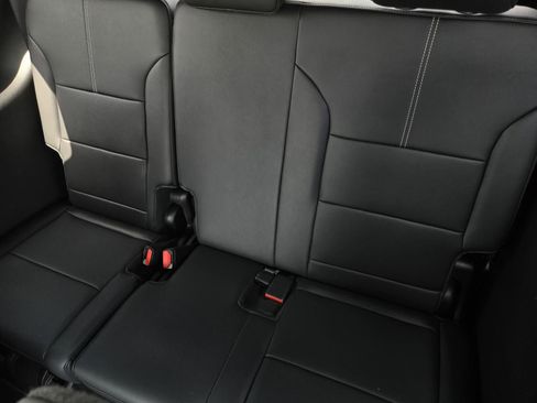New 2026 GMC Acadia Elevation w/ Elevation Premium Package FWD image 6
