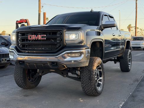 Used 2016 GMC Sierra 1500 SLT w/ SLT Preferred Package image 2