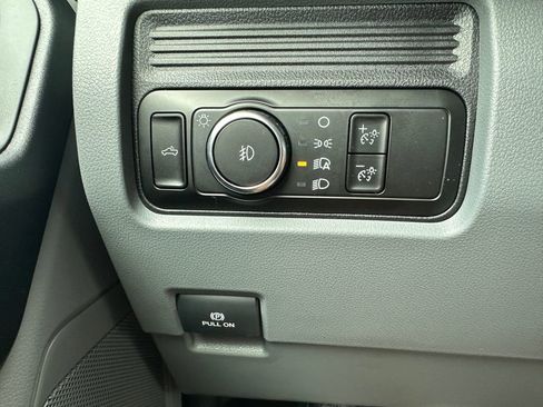 New 2026 Ford F250 XL w/ XL Chrome Package image 12