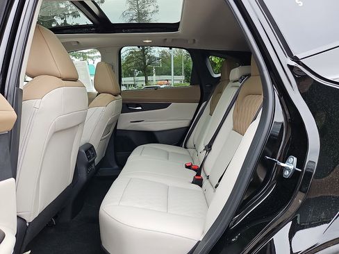 New 2026 Nissan Murano Platinum w/ Cargo Package AWD/4WD image 8
