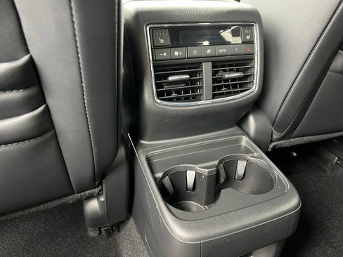 Used 2023 MAZDA CX-9 Grand Touring image 12