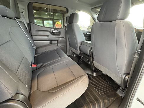 Used 2019 GMC Sierra 1500 4x4 Crew Cab w/ Convenience Package image 25