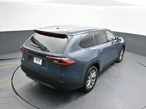 Certified 2025 Toyota Grand Highlander AWD image 41