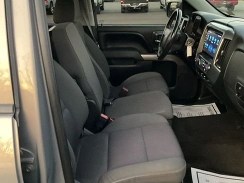 Used 2017 Chevrolet Silverado 1500 LT w/ All Star Edition image 39