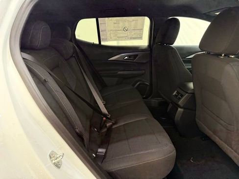 New 2026 Chevrolet Equinox EV LT image 20