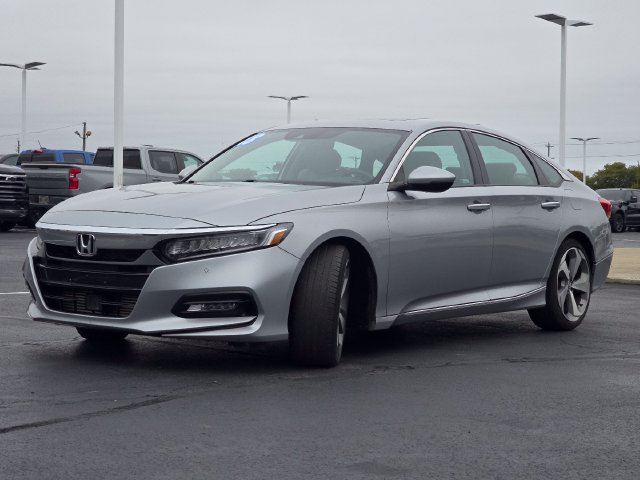 Used 2018 Honda Accord Touring image 11