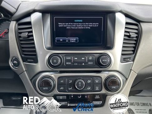 Used 2020 Chevrolet Suburban LT image 13