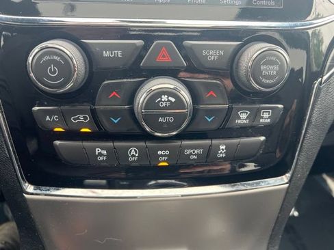 Used 2020 Jeep Grand Cherokee Limited w/ Luxury Group II AWD/4WD image 15