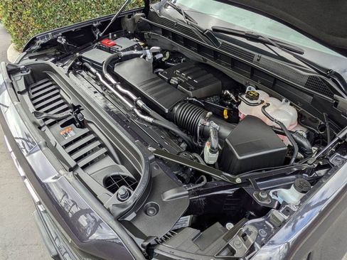 Used 2025 GMC Sierra 1500 Elevation image 23