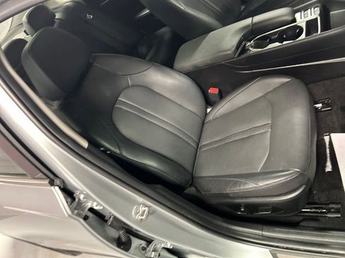 Used 2024 Hyundai Sonata Limited image 24