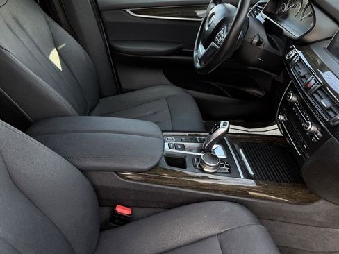 Used 2018 BMW X5 xDrive40e image 28