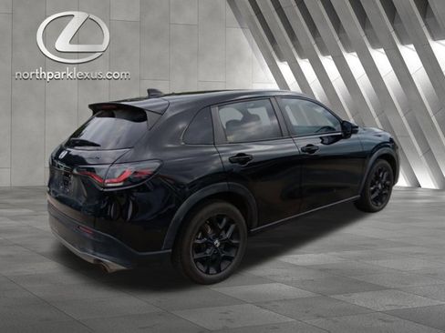 Used 2024 Honda HR-V Sport image 6