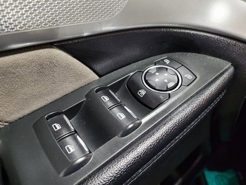 Used 2017 Ford Explorer XLT w/ Equipment Group 202A image 48