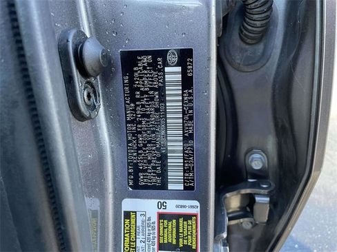 Used 2019 Toyota Camry LE image 31