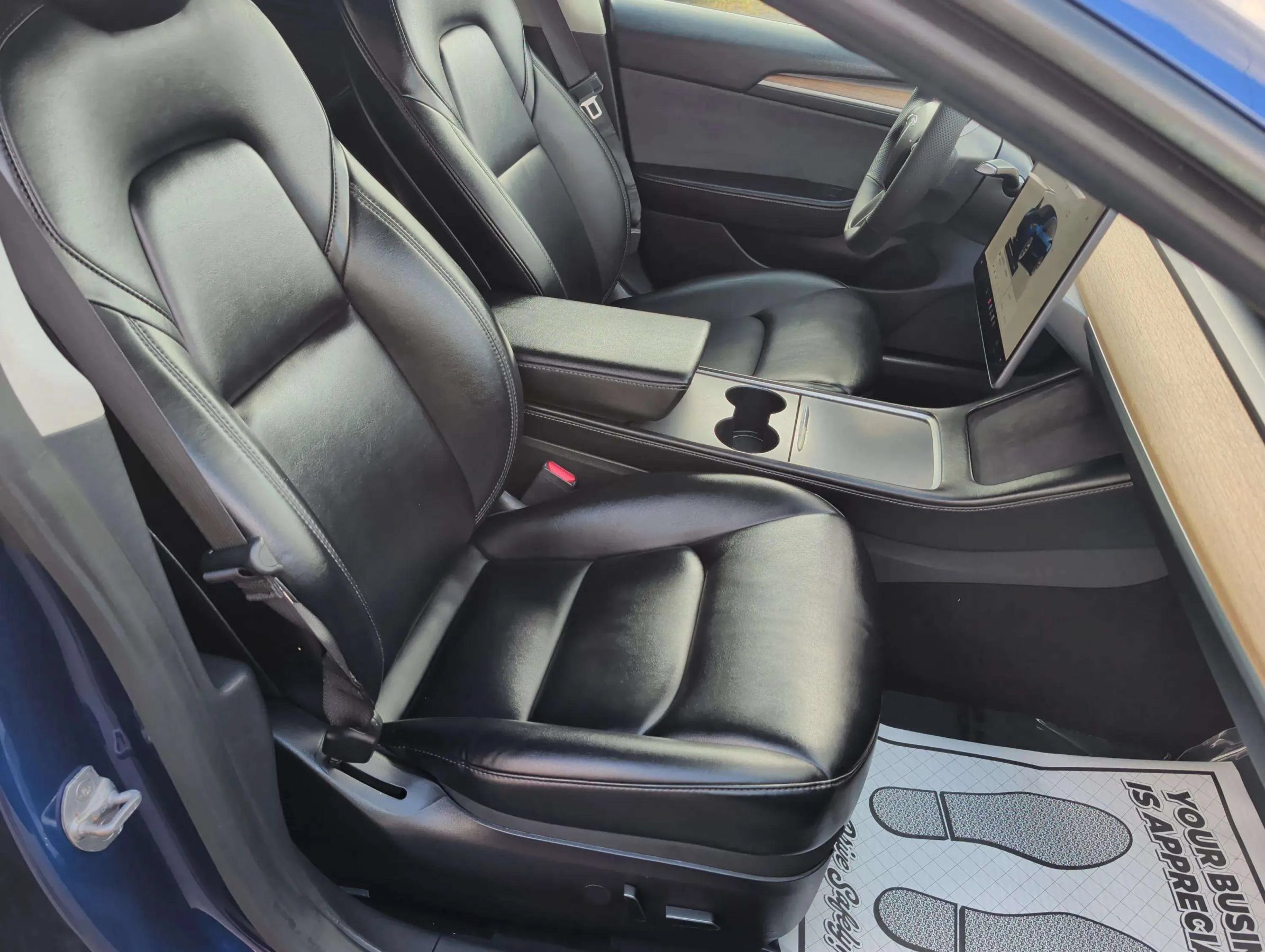 Used 2022 Tesla Model 3 Standard Range RWD image 27