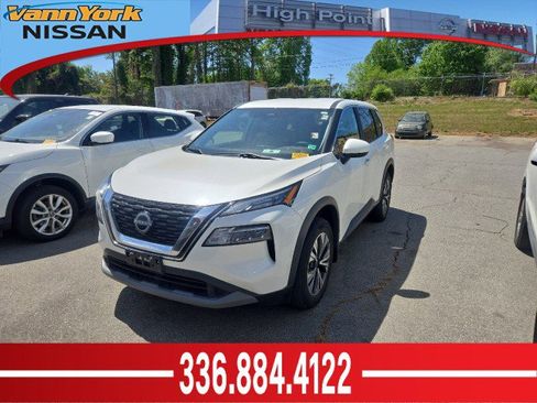 Certified 2023 Nissan Rogue SV FWD image 1