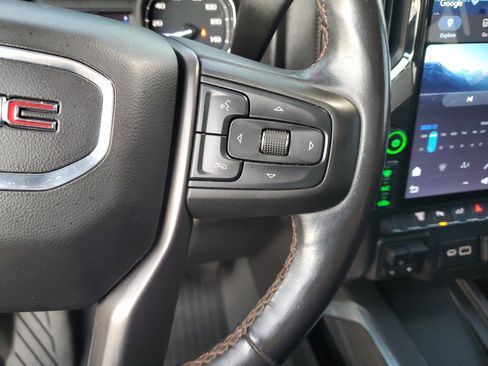 Used 2020 GMC Sierra 2500 AT4 w/ AT4 Premium Package image 28