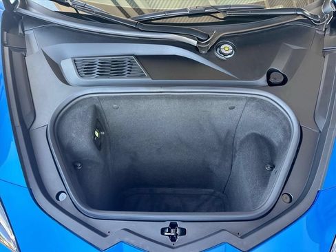 Used 2026 Chevrolet Corvette Stingray Coupe w/ 1LT RWD image 29
