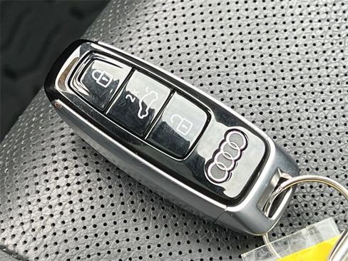 Used 2023 Audi Q7 3.0T Premium Plus w/ Premium Plus Package image 35
