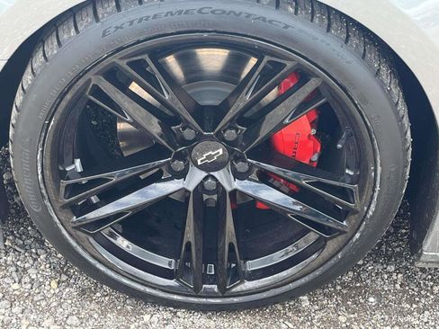 Used 2023 Chevrolet Camaro LT RWD image 14