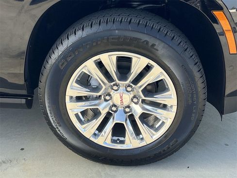 New 2026 GMC Yukon Denali w/ Sun & Power Step Package image 36