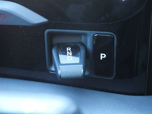 Used 2021 Porsche Taycan image 20