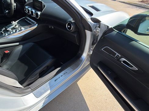 Used 2016 Mercedes-Benz AMG GT S image 18