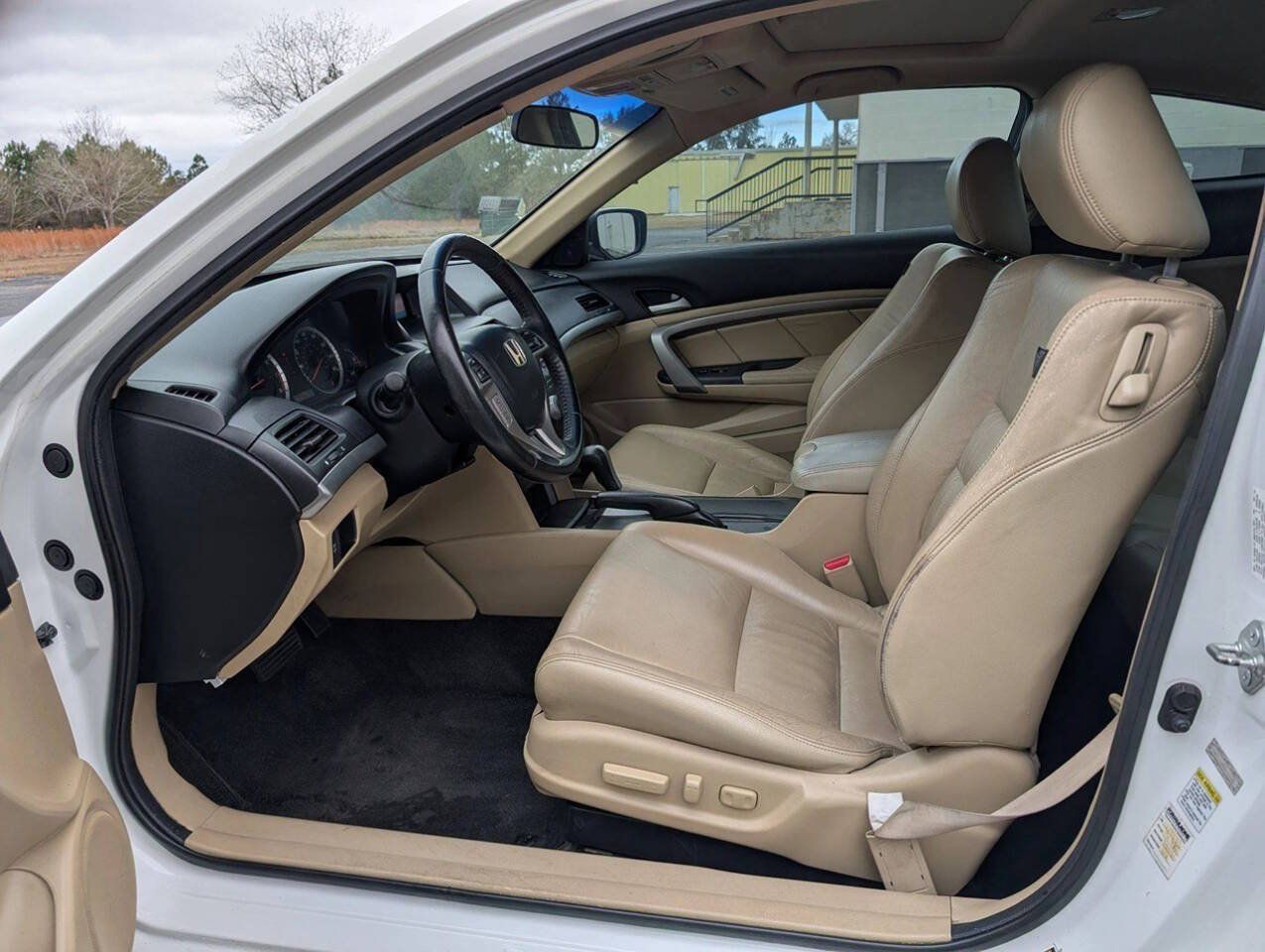 Used 2010 Honda Accord EX-L image 21