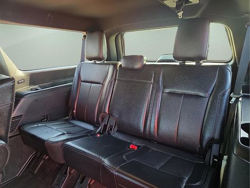 Used 2021 Ford Expedition Max XLT AWD/4WD image 10