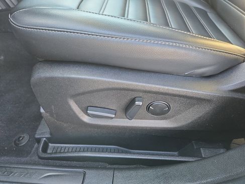 Certified 2024 Ford Edge SEL w/ Convenience Package image 12