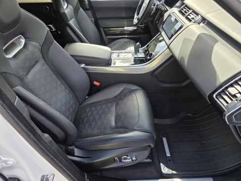 Certified 2022 Land Rover Range Rover Sport SVR AWD/4WD image 3