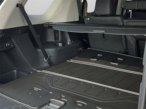 New 2025 Honda Pilot EX-L image 17