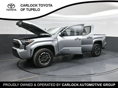 Used 2025 Toyota Tacoma TRD Sport w/ TRD Sport Upgrade Package AWD/4WD image 63