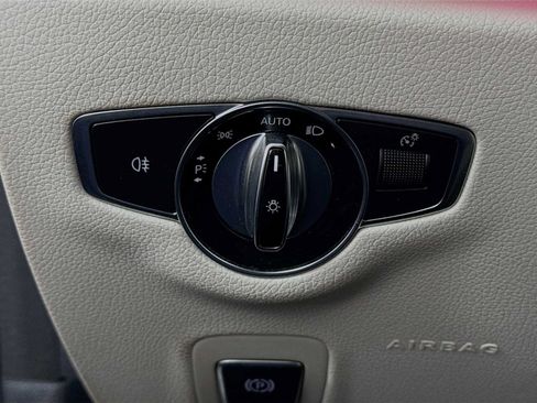 Used 2020 Mercedes-Benz E 350 4MATIC Sedan image 14