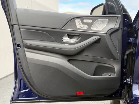New 2026 Mercedes-Benz GLE 53 AMG 4MATIC image 15