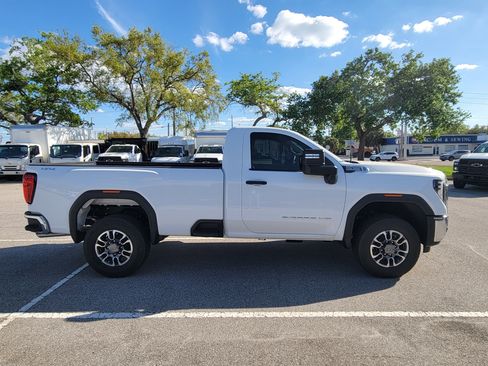 New 2025 GMC Sierra 3500 Pro AWD/4WD image 3