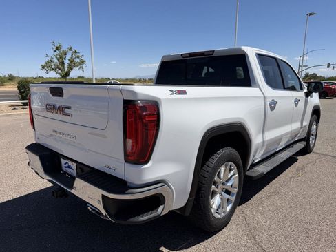 Used 2019 GMC Sierra 1500 SLT w/ SLT Premium Plus Package AWD/4WD image 8