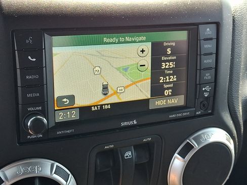 Used 2015 Jeep Wrangler Sahara w/ Connectivity Group AWD/4WD image 16